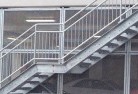 Varrovilletemporay-handrails-2.jpg; ?>